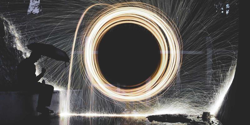 创意礼品67：当未来主义设计邂逅艺术家灵魂，猫头鹰莉莉如何重新定义礼物美学